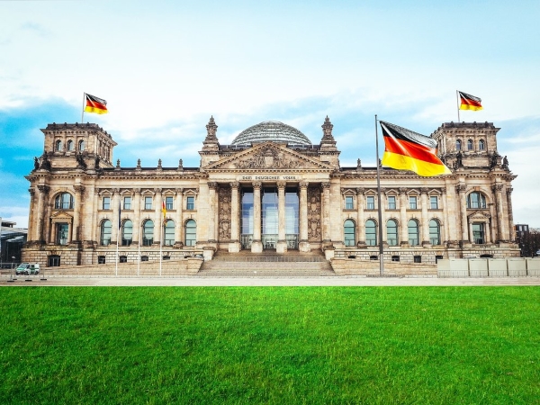 tòa nhà chính phủ Reichstag